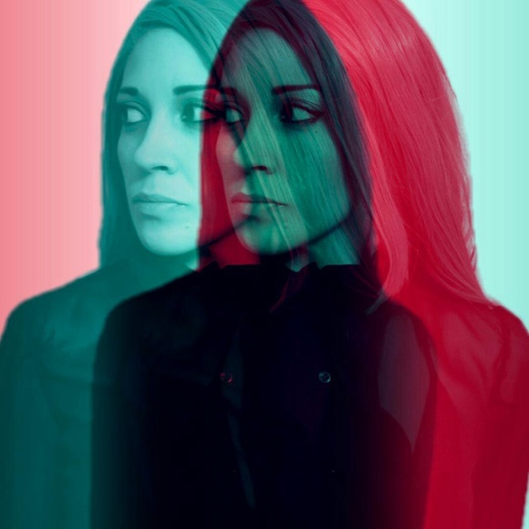 Meet your Posher, Crystal - Picture 1 of 1